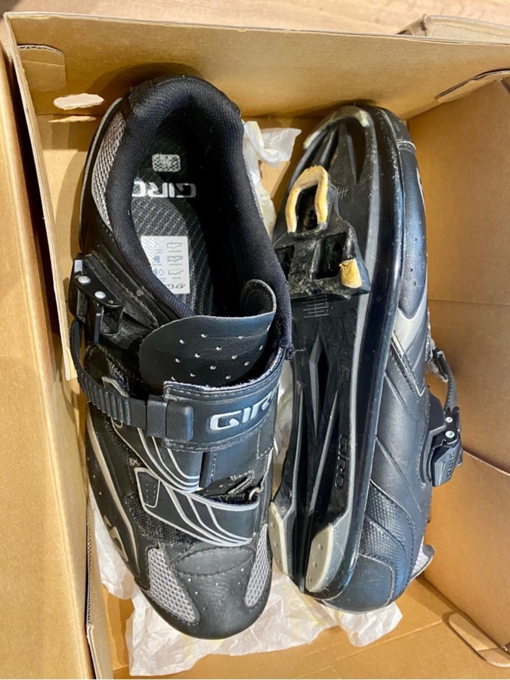 Giro Black Men's Cycling Road Shoes with Ratchet Closure